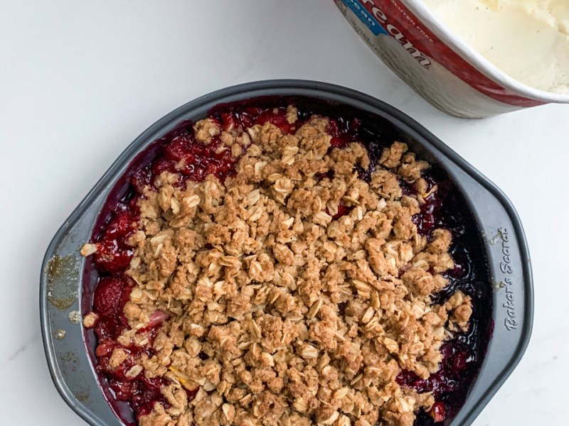 Strawberry-Blueberry Cobbler/Crumble