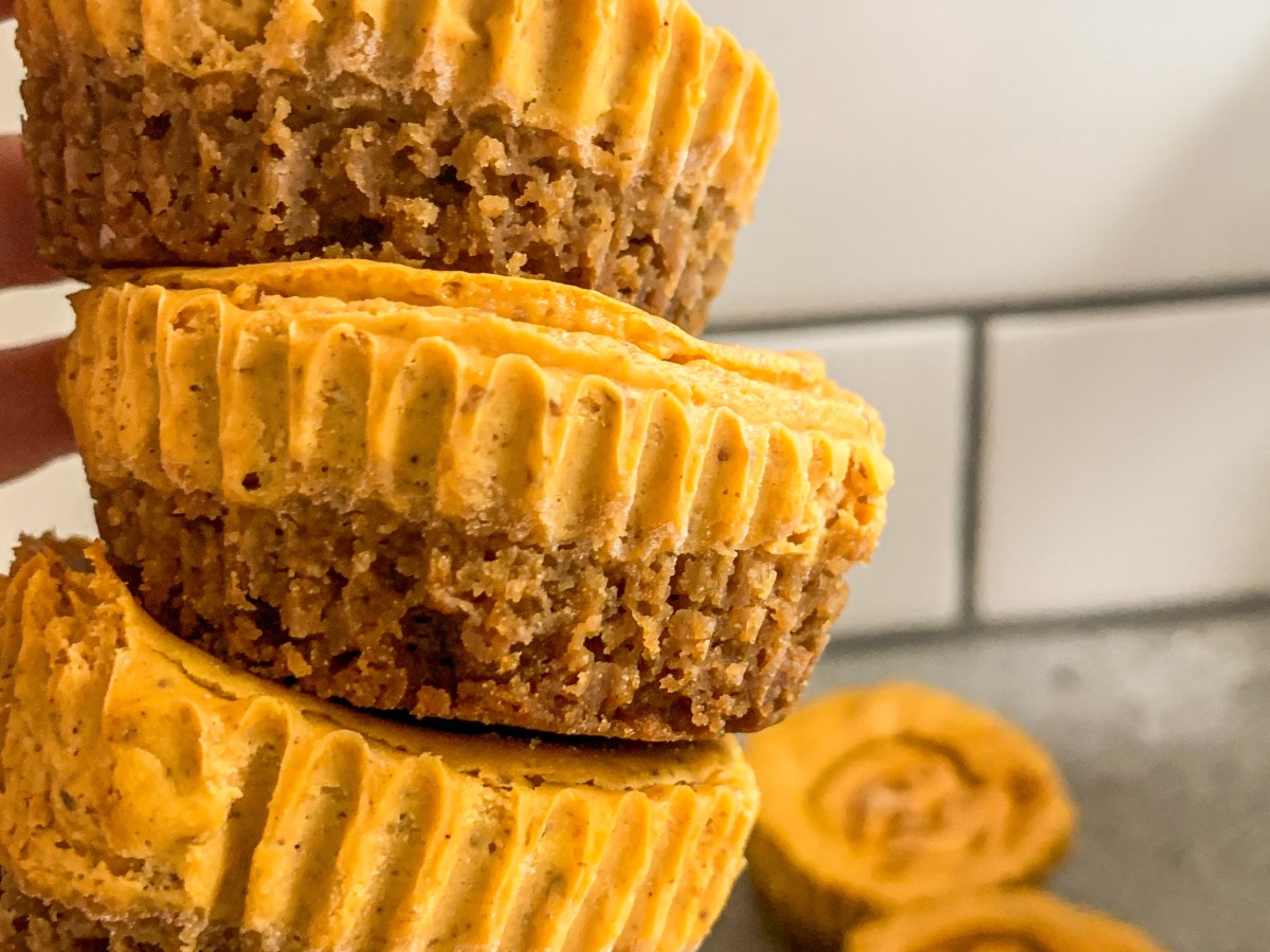 Mini Pumpkin Cheesecakes